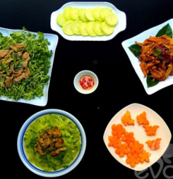 Bữa ăn chiều ngon miệng cho cả gia đình