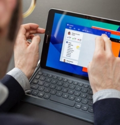Galaxy Tab S4 ra mắt máy tính bảng mắc nhất hiện nay