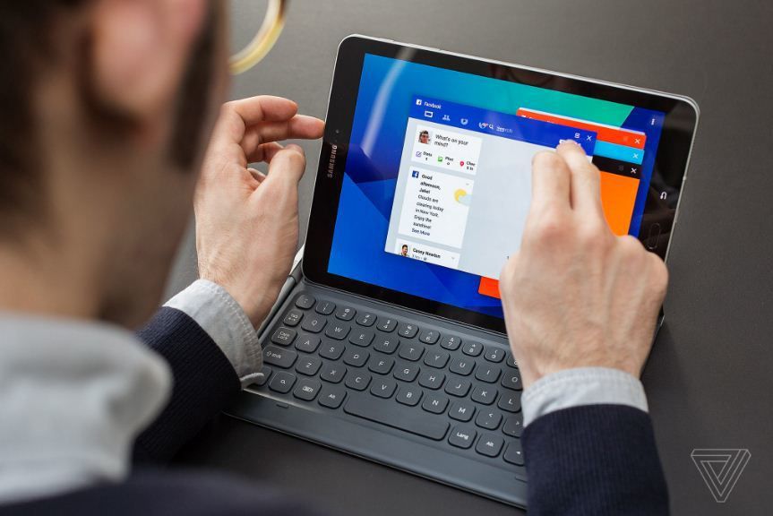 Galaxy Tab S4 ra mắt máy tính bảng mắc nhất hiện nay