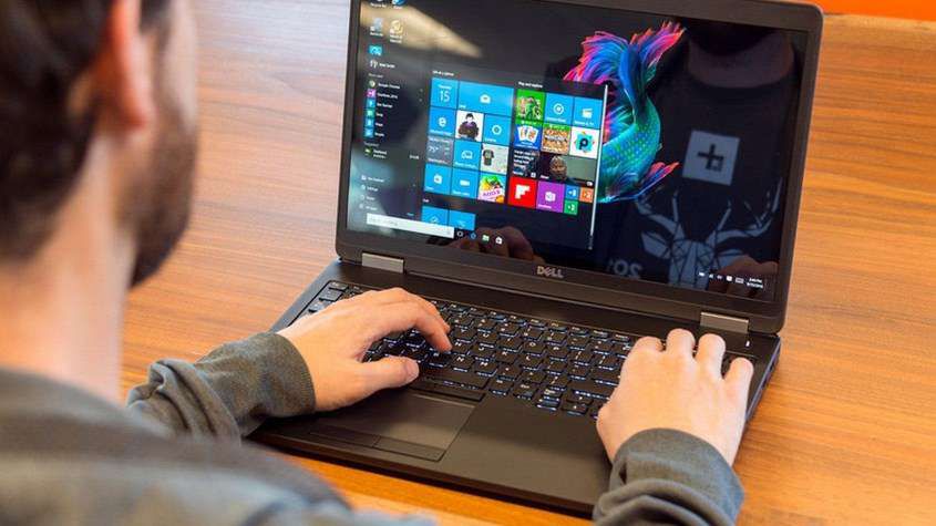 Những điều cần biết khi mua Laptop cũ xách tay TPHCM